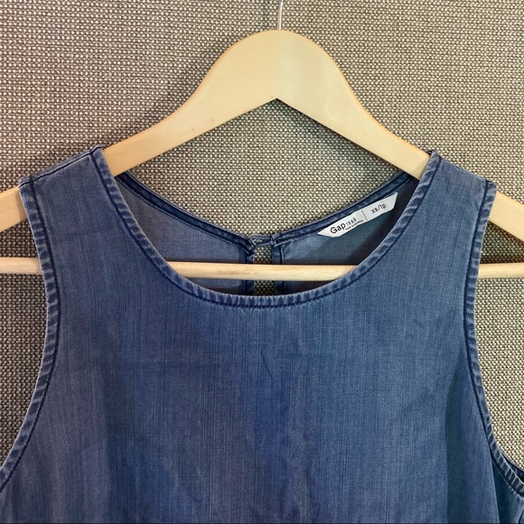 GAP sleeveless denim top - Picture 5 of 5